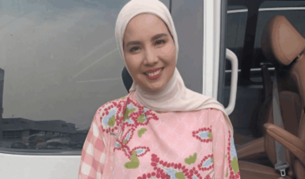 Tya Ariestya Viral Sensasi Karya