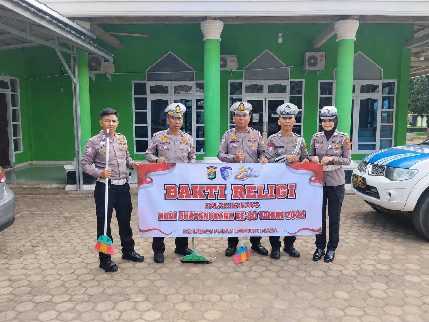 bakti religi - ilustrasi artikel Satlantas Polres Lampung Utara Laksanakan Bakti Religi Sambut Hari Bhayangkara ke-80
