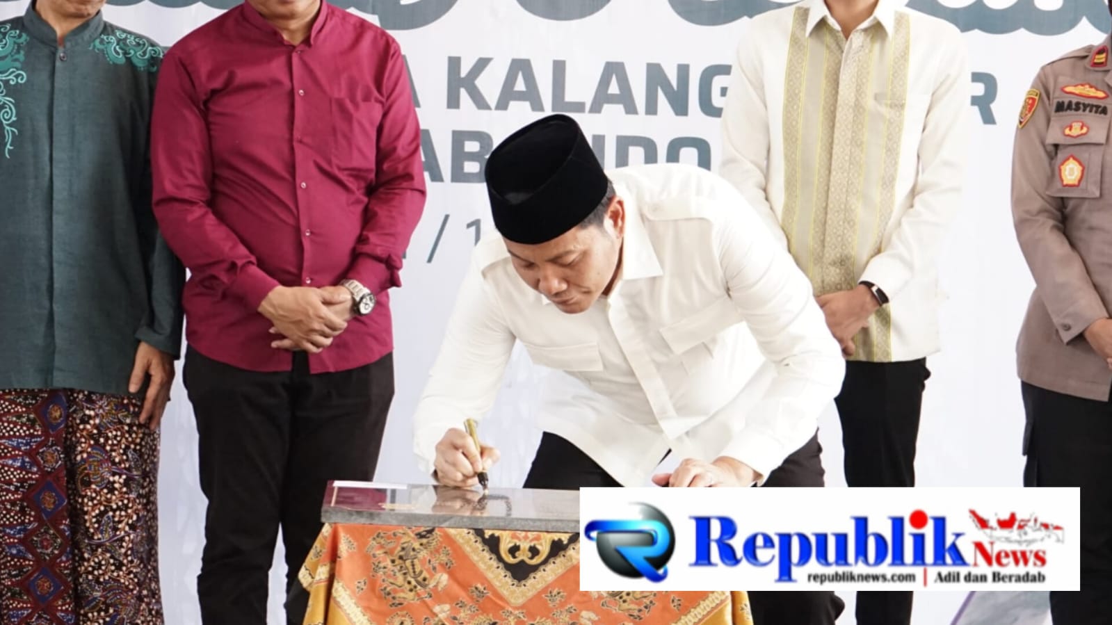 menara masjid - ilustrasi berita Bertepatan 1 Muharram 1448 H, Bupati Subandi Resmikan Menara Masjid At-Taqwa…