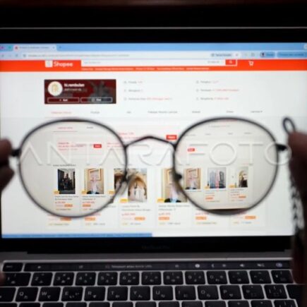 potongan biaya umkm - ilustrasi berita Menteri UMKM: Shopee dan Platform Lain Siap Terapkan Potongan Biaya bagi UMKM