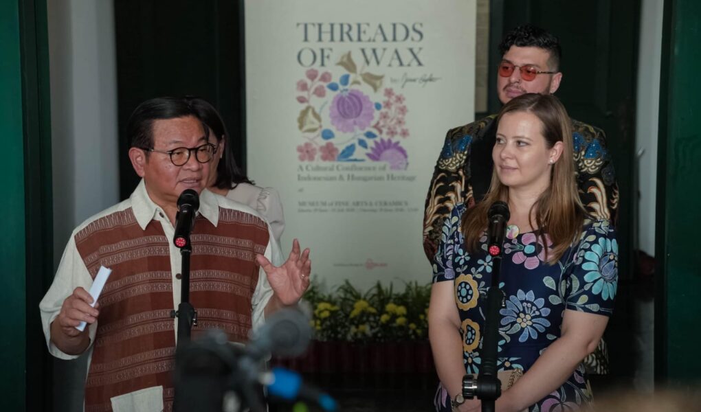 threads of wax - ilustrasi artikel Buka Pameran Threads of Wax di Kota Tua, Gubernur Pramono Puji Kolaborasi Budaya…