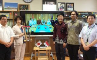 angklung masuk kurikulum - ilustrasi artikel Angklung Masuk Kurikulum SMA di Gifu, Jepang