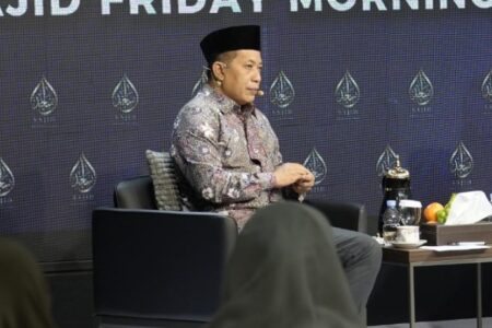 koperasi desa merah putih - ilustrasi artikel Perpres Operasional Koperasi Desa Merah Putih Ditargetkan Terbit Pekan…