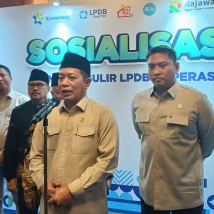 koperasi petani tebu - ilustrasi berita Menkop Dorong Transformasi Koperasi Petani Tebu agar Lebih Profesional dan…