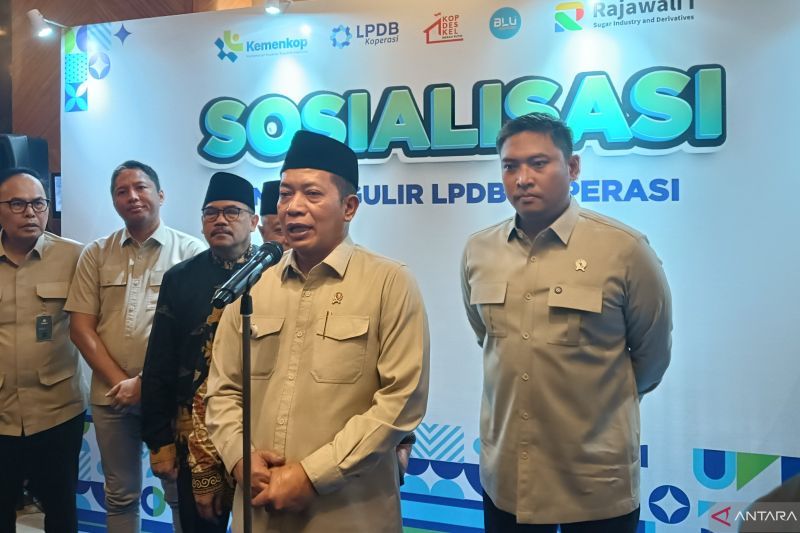 koperasi petani tebu Menkop Dorong Transformasi Koperasi Petani Tebu agar… koperasi petani tebu - ilustrasi berita Menkop Dorong Transformasi Koperasi Petani Tebu agar Lebih Profesional dan…