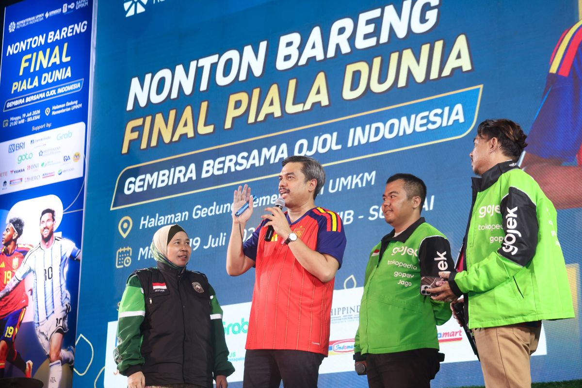 ojol nobar Menteri UMKM Ajak Pengemudi Ojol Nobar Final Piala Dunia 2026 ojol nobar - ilustrasi berita Menteri UMKM Ajak Pengemudi Ojol Nobar Final Piala Dunia 2026