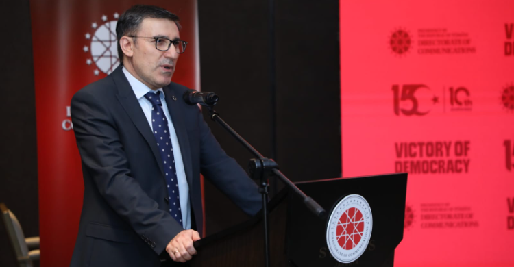 percobaan kudeta Dubes Peringati 10 Tahun Percobaan Kudeta percobaan kudeta - ilustrasi artikel Dubes Peringati 10 Tahun Percobaan Kudeta di Ankara
