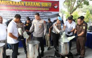 polda riau - ilustrasi artikel Polda Riau Musnahkan Narkoba Senilai Rp 9,7 M, 197 Ribu Jiwa Terselamatkan