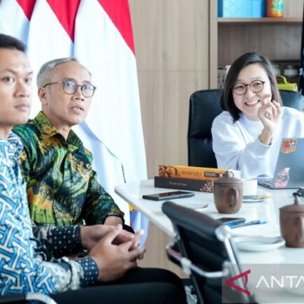 wamenekraf nigeria - ilustrasi berita Permintaan Teks Sumber untuk Menulis Ulang Berita Wamenekraf dan Nigeria