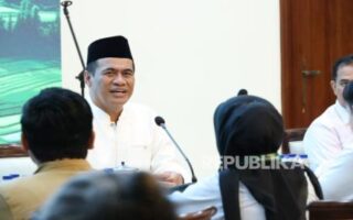mafia beras fortifikasi - ilustrasi artikel Mentan Andi Amran dan Organisasi Kepemudaan Sepakat 'Gebuk' Mafia Beras…