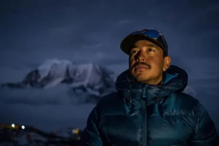 nirmal purja tewas - ilustrasi artikel Nirmal Purja tewas di Broad Peak, Pakistan