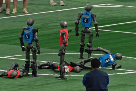olahraga robot - ilustrasi berita Pertandingan Olahraga Robot di Beijing Dipenuhi Insiden dan Aksi Kocak