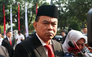 percepatan politik - ilustrasi artikel Golkar: Pernyataan Budi Arie Soal Percepatan Politik Bisa Digolongkan Makar