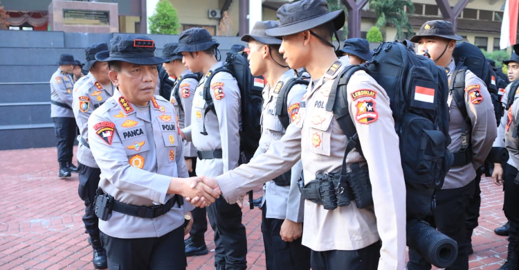 satgas edukasi karhutla Satgas Edukasi Karhutla: Polri Kirim 403 Personel satgas edukasi karhutla - ilustrasi artikel Polri Kirim 403 Satgas Edukasi Karhutla ke Delapan Polda