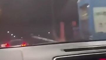 sopir xpander - ilustrasi artikel Sopir Xpander Tabrak Mobil dan Hantam Palang GT Kalikangkung
