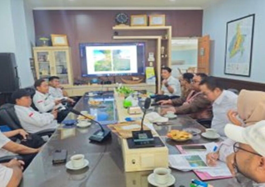 tanam 600 bibit - ilustrasi berita DLH Kalsel Gandeng BPC Tanam 600 Bibit di Kabupaten Banjar