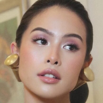 maudy ayunda - ilustrasi artikel Maudy Ayunda Dikritik: Kronologi Kontroversi Mindfulness