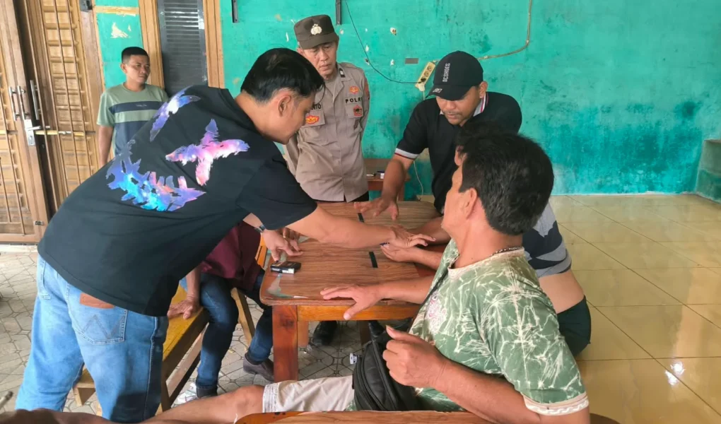 patroli stm hilir - ilustrasi artikel Patroli STM Hilir Cek Dugaan Togel Macau dan Penyalahgunaan Narkoba di Dua Desa