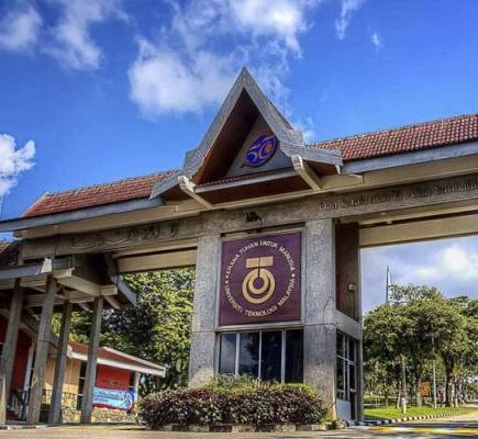 pembelajaran berbasis pengalaman - ilustrasi berita Inovasi Mahasiswa Dorong Kesiapsiagaan Graduan Hadapi Industri