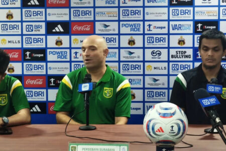 persebaya bhayangkara - ilustrasi berita Persebaya Ditahan Bhayangkara 1-1, Tavares Keluhkan Cuaca Panas dan Angin…