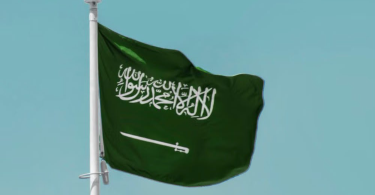 tutup pipa minyak - ilustrasi artikel Arab Saudi Tutup Pipa Minyak Utama Pasca Serangan Drone dari Irak